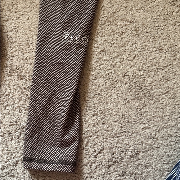 FLEO small chevron leggings brown tan women’s workout athletic gym running - Picture 8 of 8